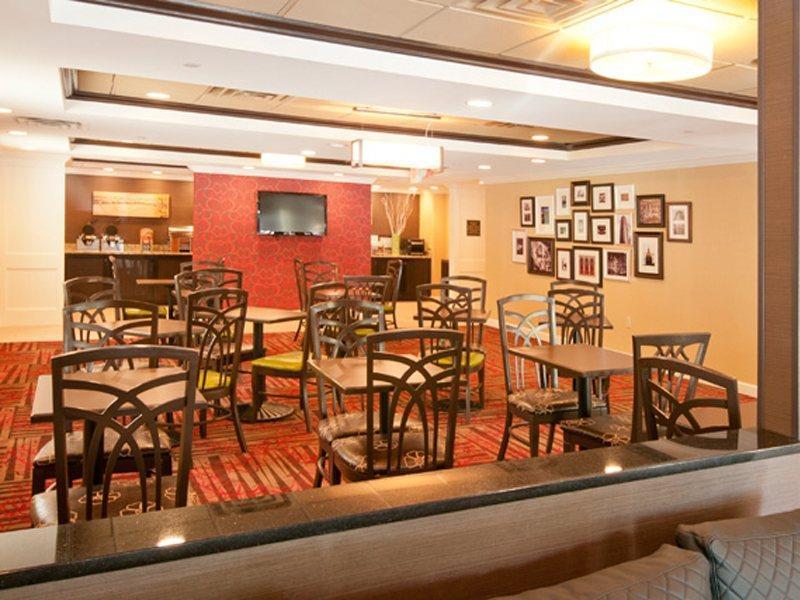 Inn At The Peachtrees, Ascend Hotel Collection أتلانتا المظهر الخارجي الصورة