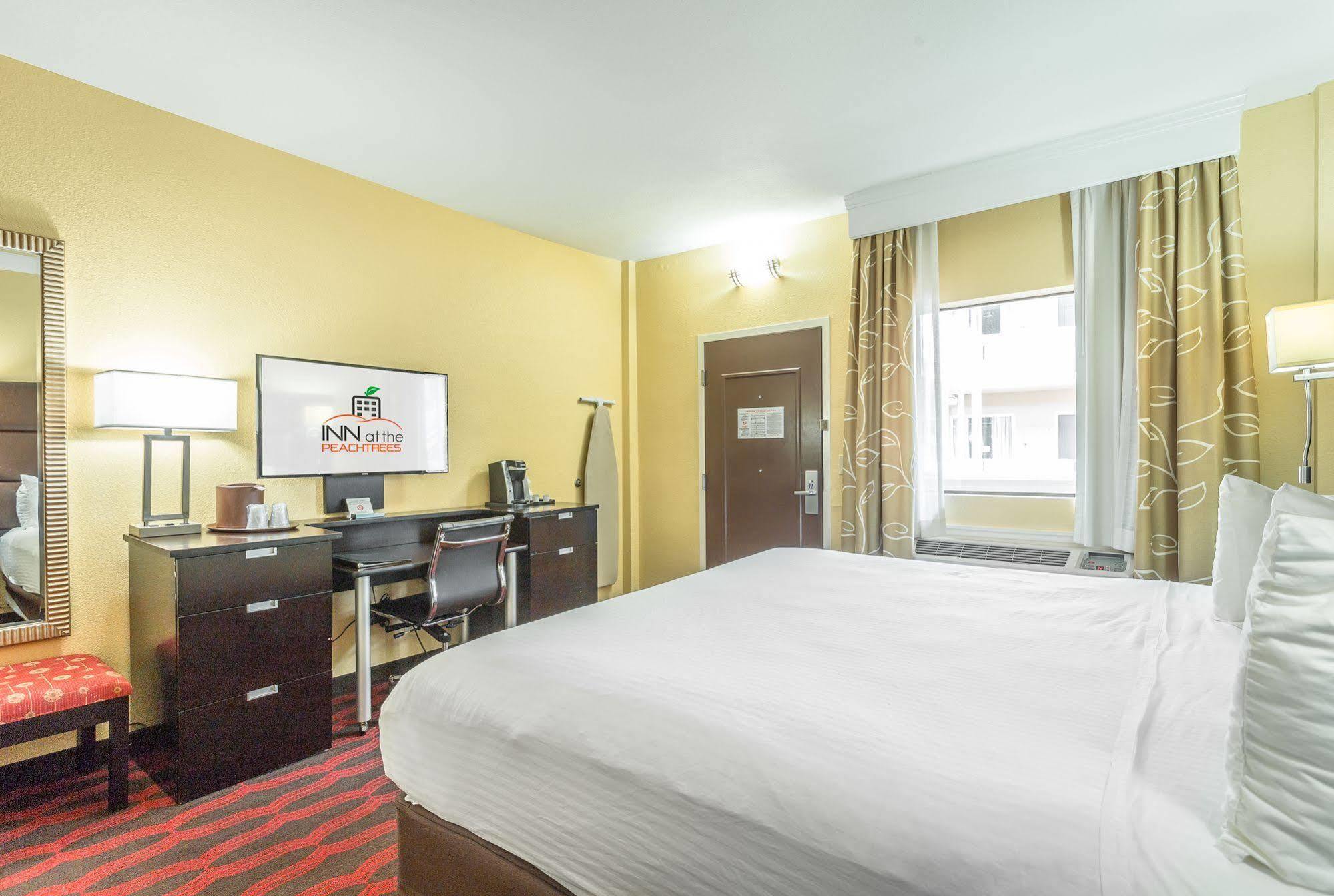 Inn At The Peachtrees, Ascend Hotel Collection أتلانتا المظهر الخارجي الصورة